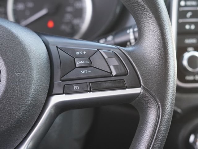 Used 2021 Nissan Versa S FWD image 17