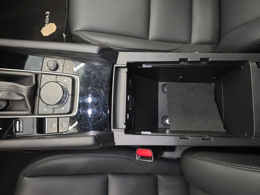 Used 2025 MAZDA MAZDA3 s image 29