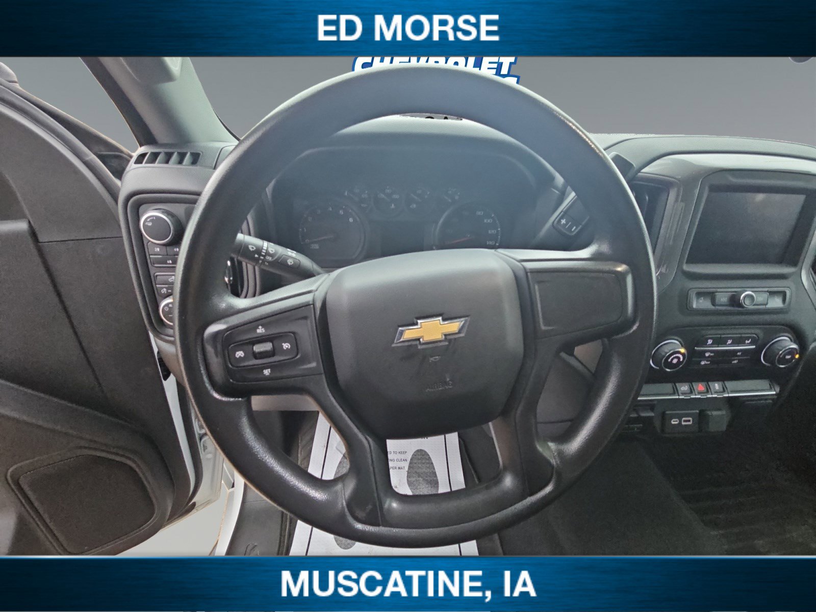 Used 2022 Chevrolet Silverado 2500 Custom w/ Custom Value Package image 14