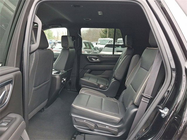 Used 2023 GMC Yukon SLT image 5