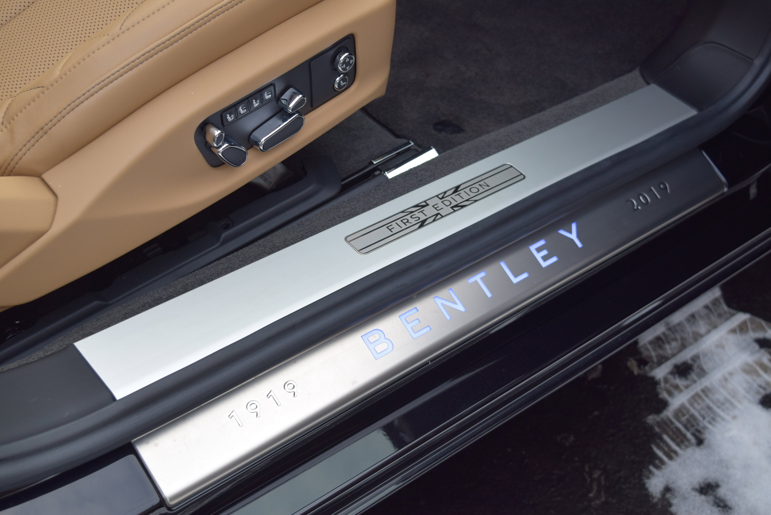 Used 2020 Bentley Continental GT AWD/4WD image 26