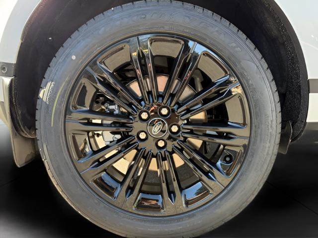 New 2026 Land Rover Range Rover Evoque S image 12