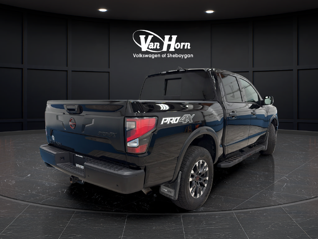 Used 2023 Nissan Titan PRO-4X w/ Pro-4x Convenience Package AWD/4WD image 7