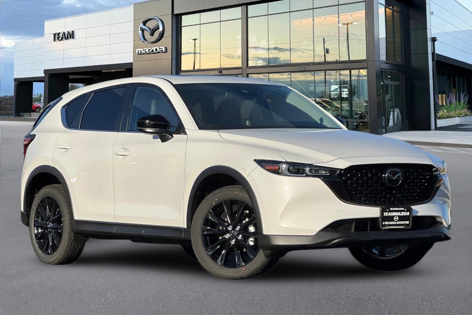New 2025 MAZDA CX-5 Carbon Edition image 2