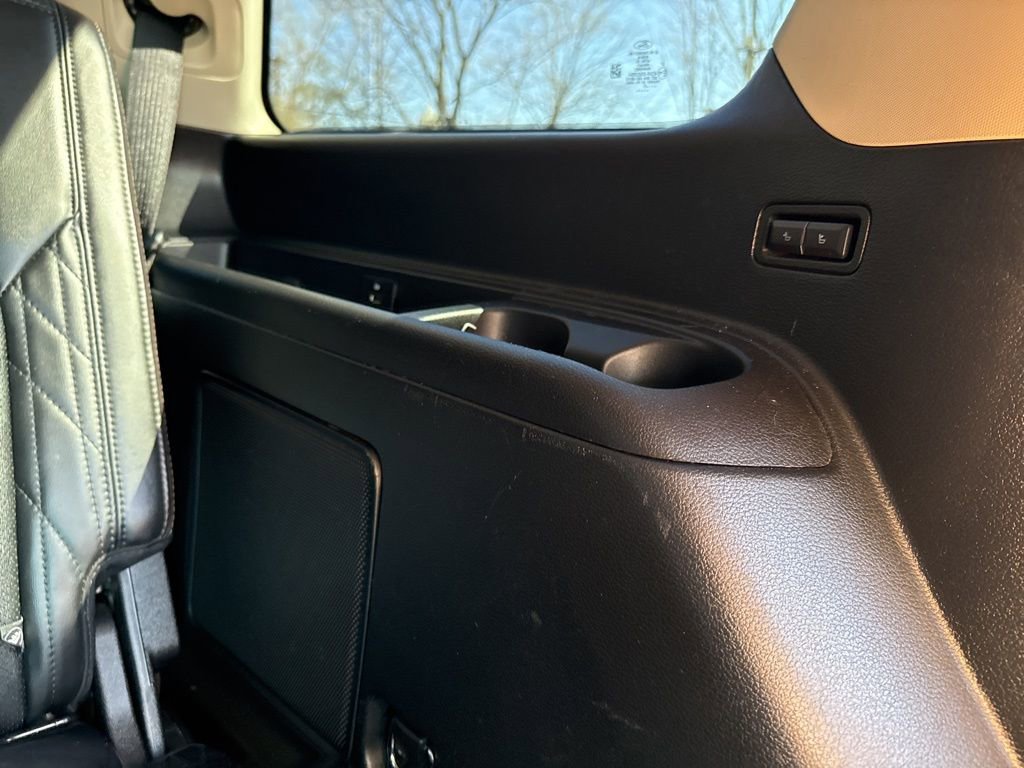 Used 2021 Ford Expedition Platinum image 46