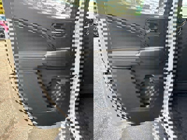 New 2026 GMC Canyon Elevation w/ Convenience Package image 30