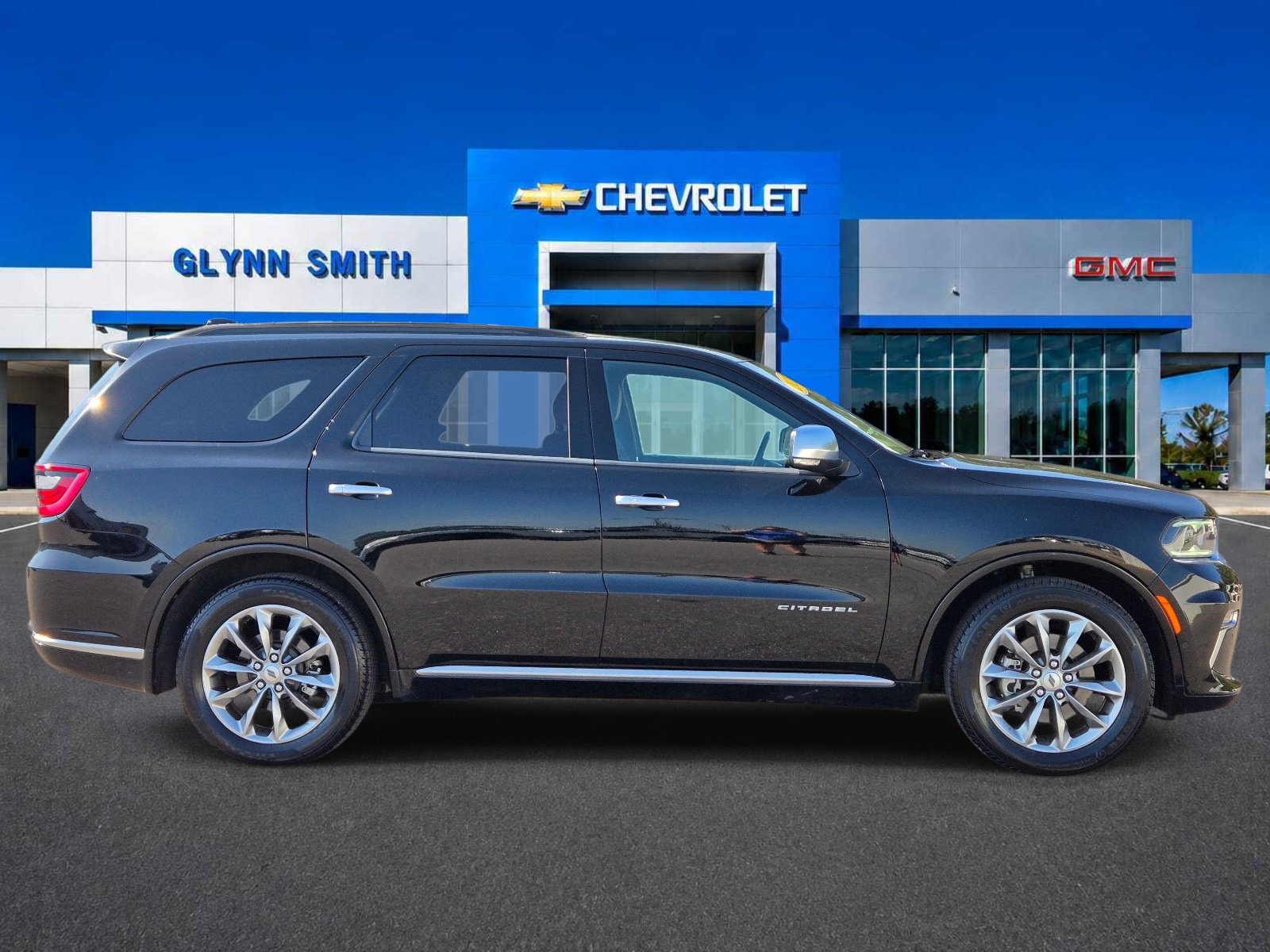 Used 2022 Dodge Durango Citadel RWD image 6