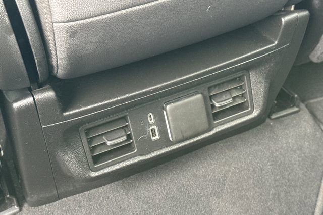 Used 2025 GMC Sierra 1500 SLT image 40