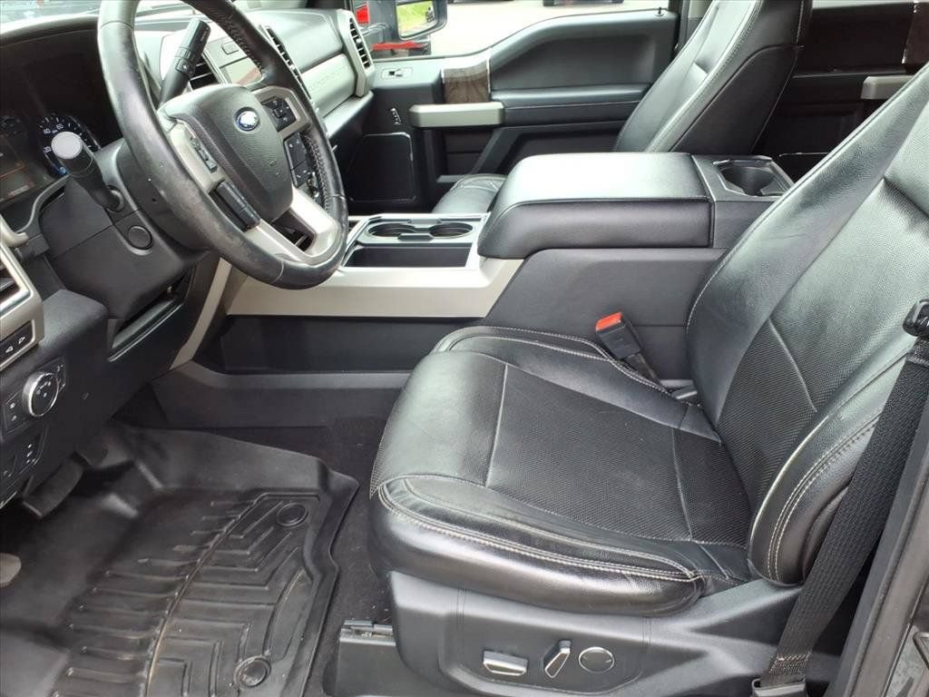 Used 2018 Ford F250 Lariat w/ Lariat Ultimate Package AWD/4WD image 11