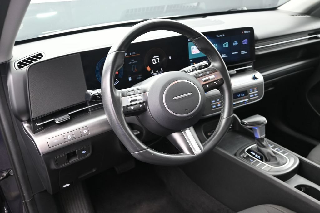 Used 2025 Hyundai Kona SEL AWD/4WD image 21