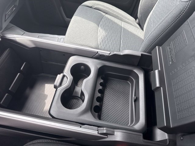 New 2026 RAM 2500 Big Horn AWD/4WD image 28