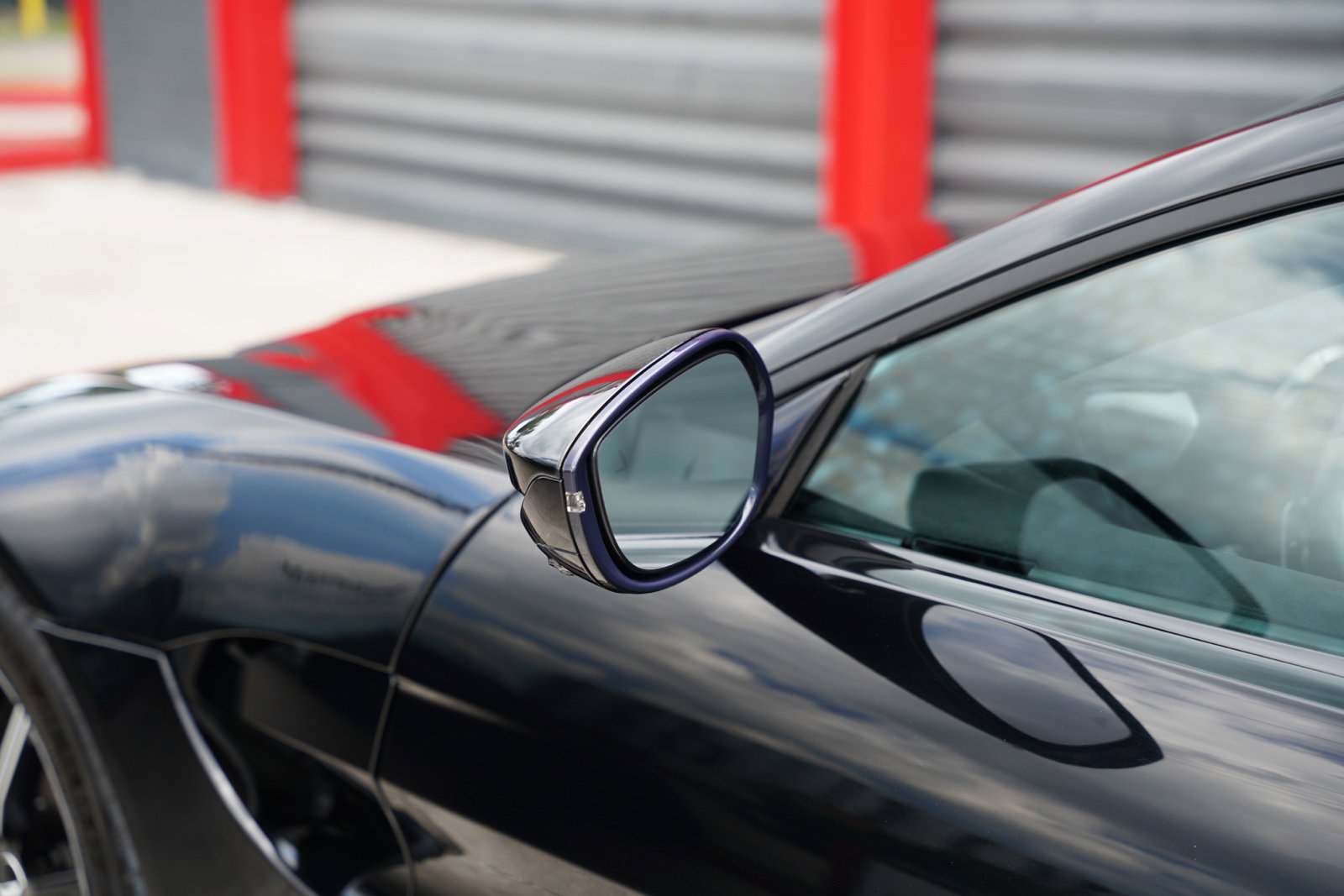 Used 2019 Aston Martin V8 Vantage Coupe RWD image 4