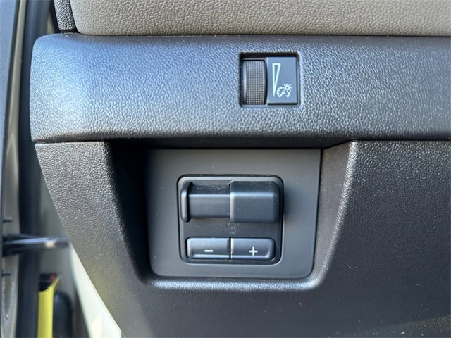 Used 2023 Chevrolet Colorado ZR2 w/ ZR2 Convenience Package III image 32