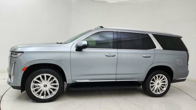 Used 2023 Cadillac Escalade Premium Luxury w/ Performance Package image 3