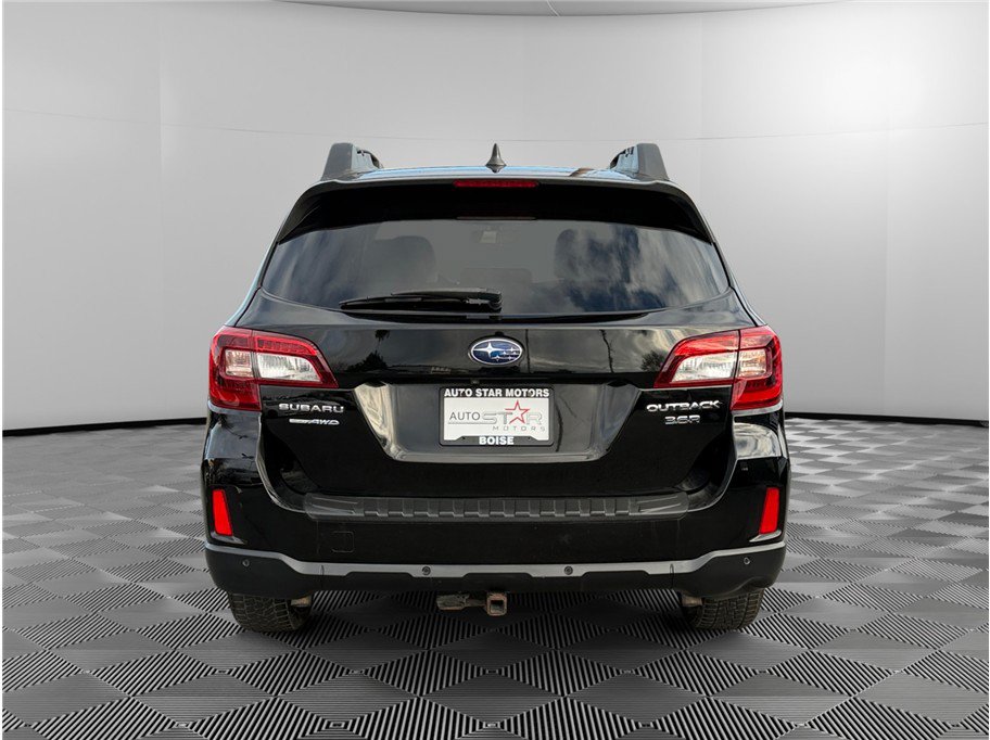 Used 2017 Subaru Outback 3.6R Limited AWD/4WD image 4