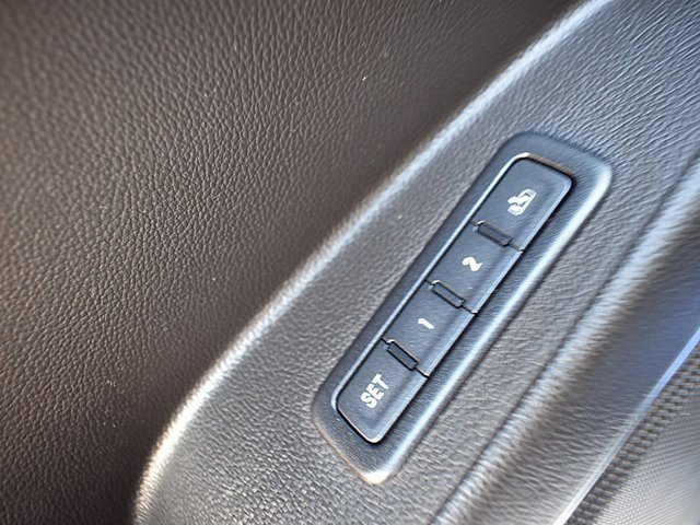 Used 2017 GMC Yukon SLT w/ Open Road Package image 20