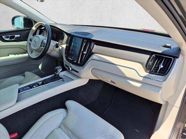Used 2021 Volvo XC60 T5 Inscription w/ Advanced Package AWD/4WD image 22