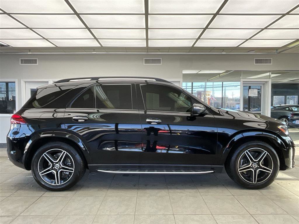 Used 2024 Mercedes-Benz GLE 450 4MATIC image 4