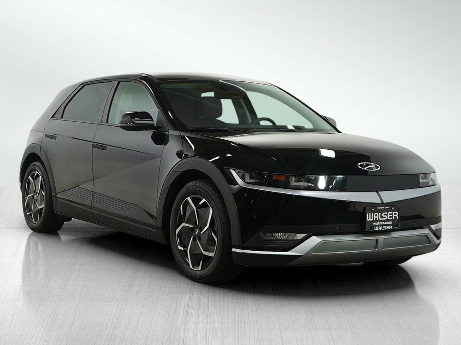 Used 2024 Hyundai Ioniq 5 SEL image 8