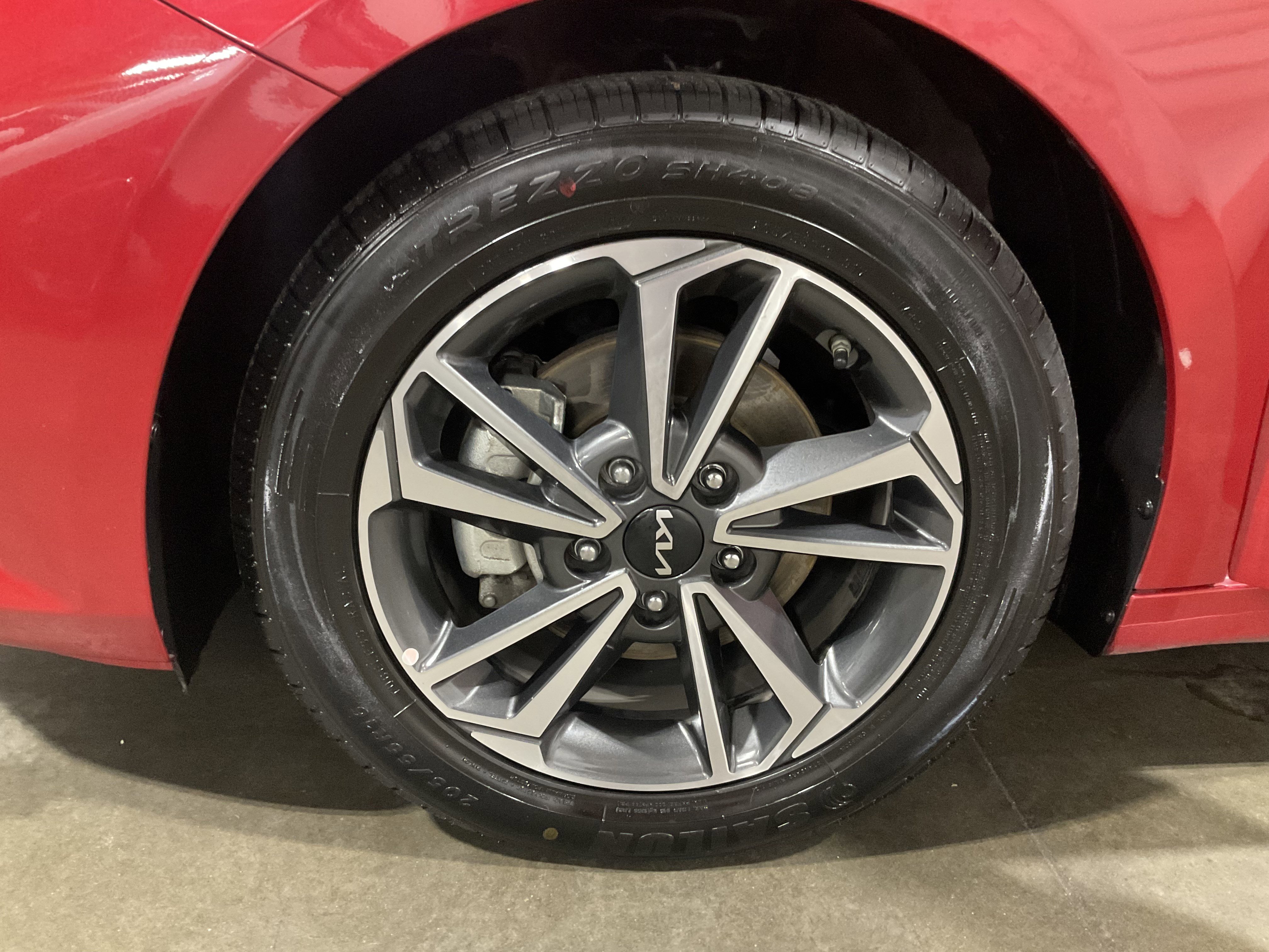 Used 2023 Kia Forte LXS FWD image 11