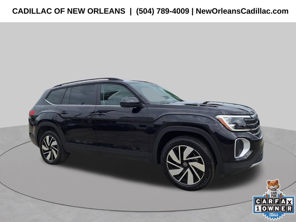 Used 2025 Volkswagen Atlas SE FWD image 1