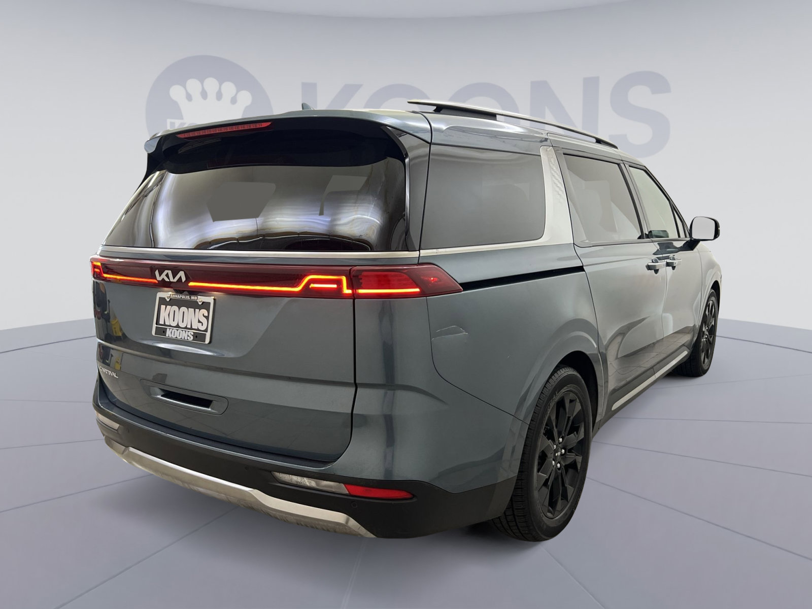 Used 2024 Kia Carnival SX Prestige FWD image 8