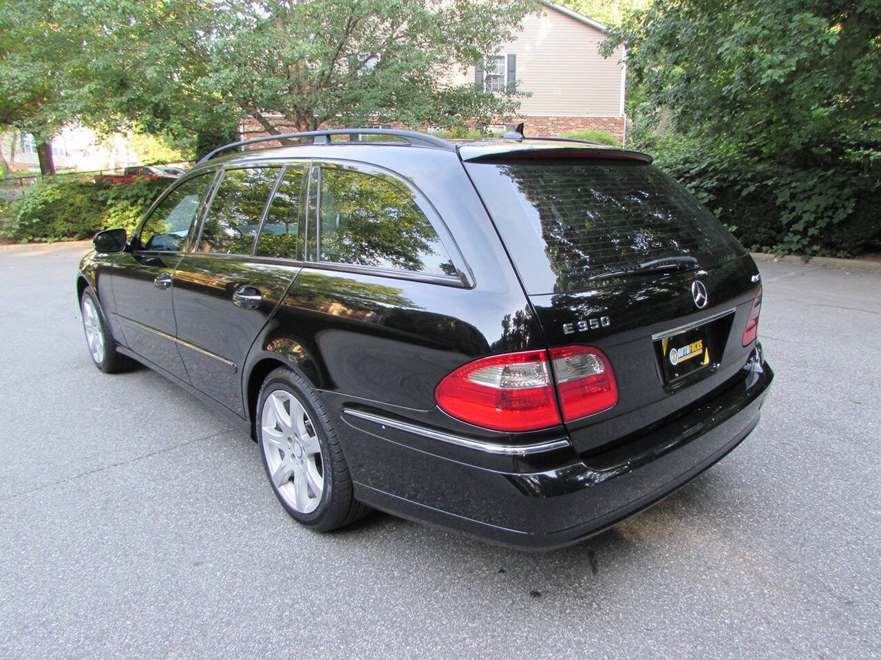 Used 2008 Mercedes-Benz E 350 4MATIC Wagon image 4