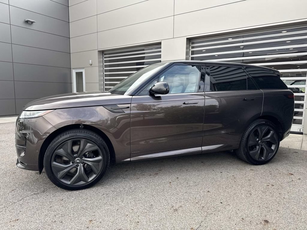 Certified 2025 Land Rover Range Rover Sport Autobiography AWD/4WD image 3