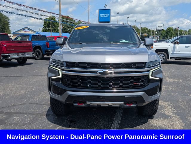 Used 2022 Chevrolet Suburban Z71 w/ Luxury Package AWD/4WD image 2