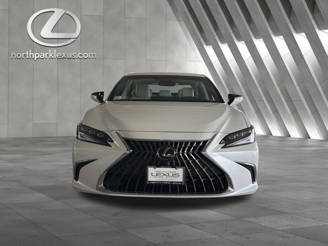 Certified 2025 Lexus ES 300h Ultra Luxury FWD image 27