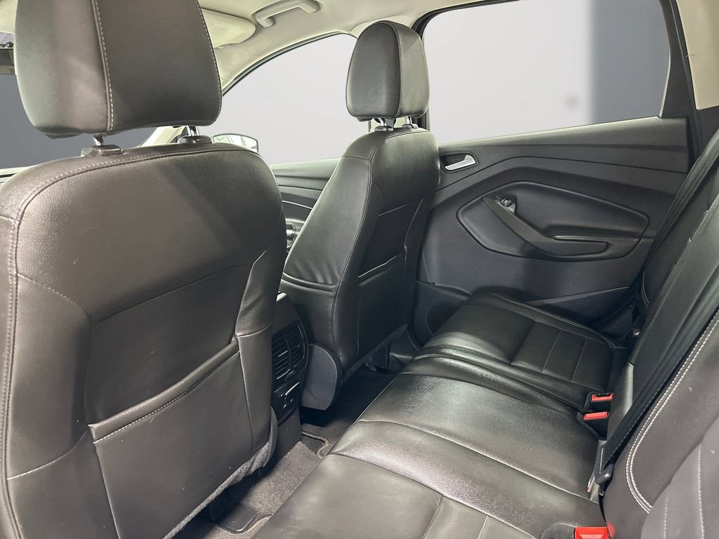 Used 2014 Ford Escape SE w/ Equipment Group 201A FWD image 15