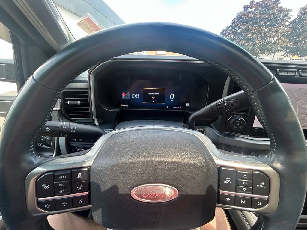 Used 2024 Ford F350 Limited w/ FX4 Off-Road Package AWD/4WD image 14
