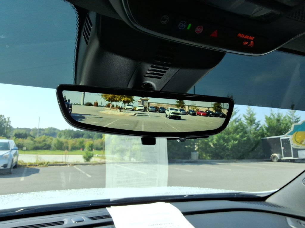 Certified 2026 Chevrolet Traverse RS FWD image 36