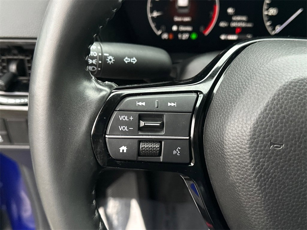 Used 2023 Honda CR-V EX-L image 26