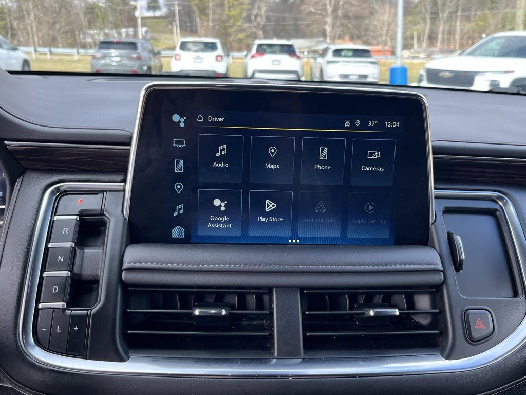 Used 2024 Chevrolet Suburban LT image 6