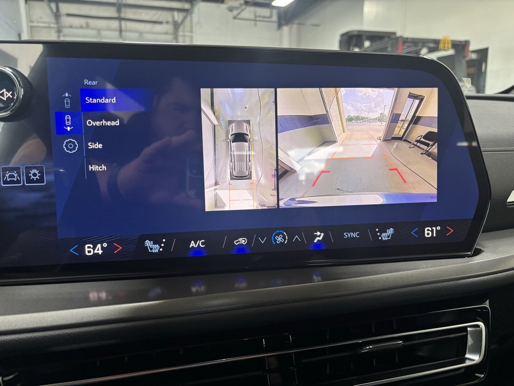 New 2026 Chevrolet Traverse LT w/ Driver Confidence Package image 18