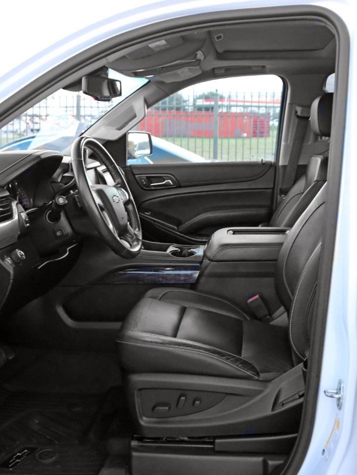 Used 2020 Chevrolet Suburban LT image 15
