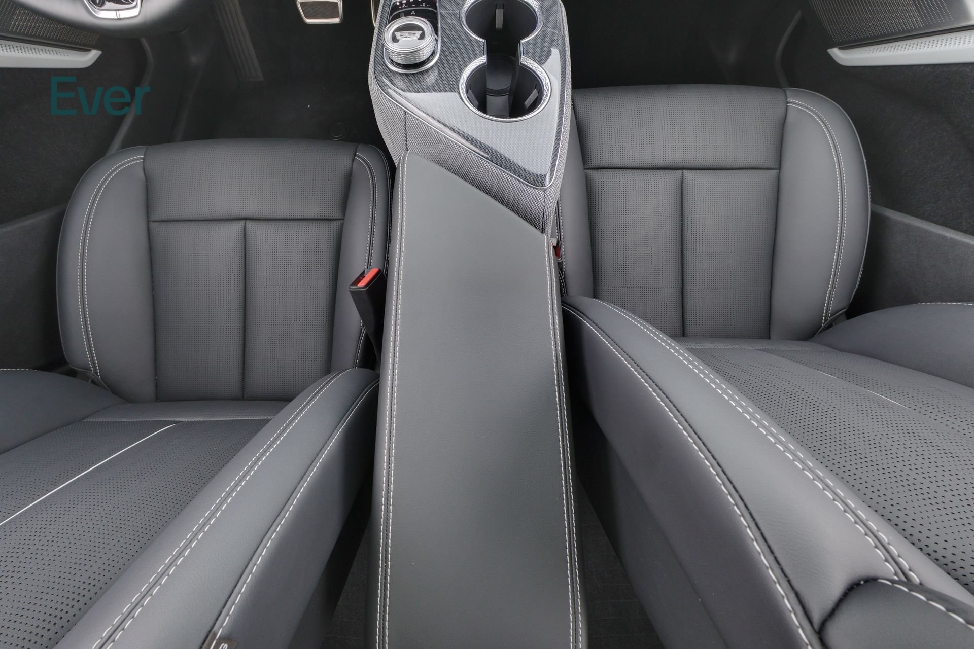 Used 2026 Cadillac Optiq Sport 2 w/ LPO, Floor Liner Package RWD image 27