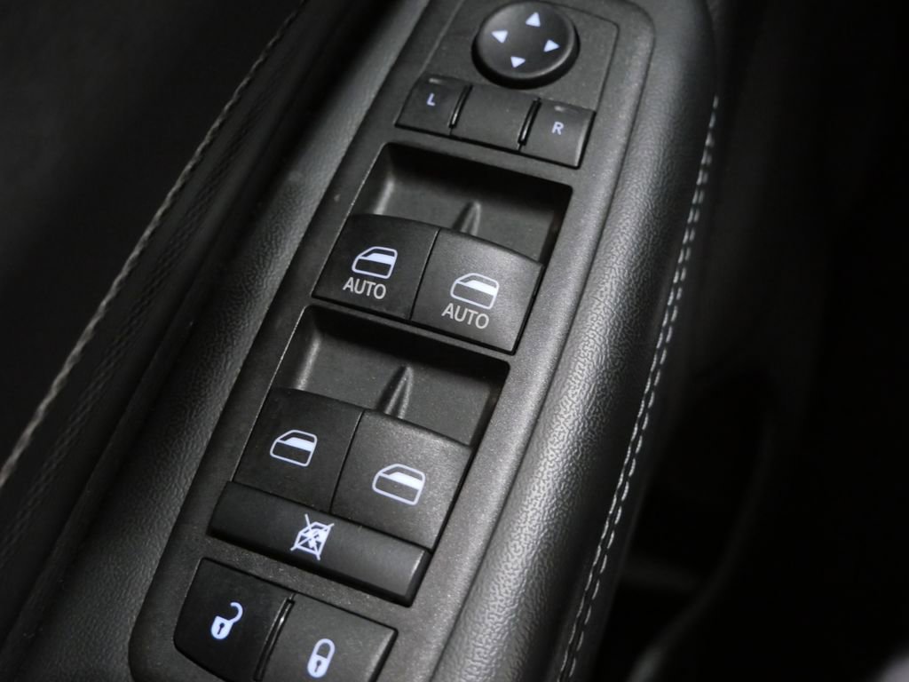 Used 2022 Dodge Durango GT image 13