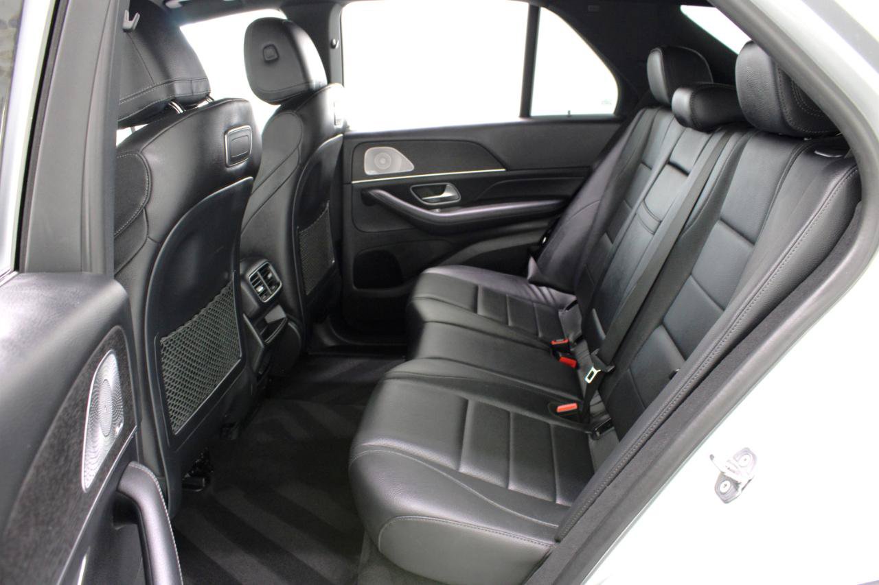 Used 2020 Mercedes-Benz GLE 350 4MATIC w/ Premium Package image 38