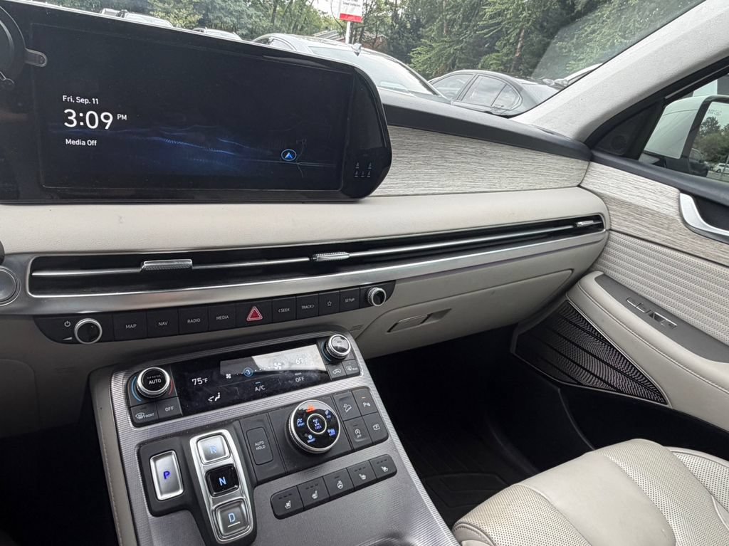 Used 2023 Hyundai Palisade Calligraphy AWD/4WD image 12