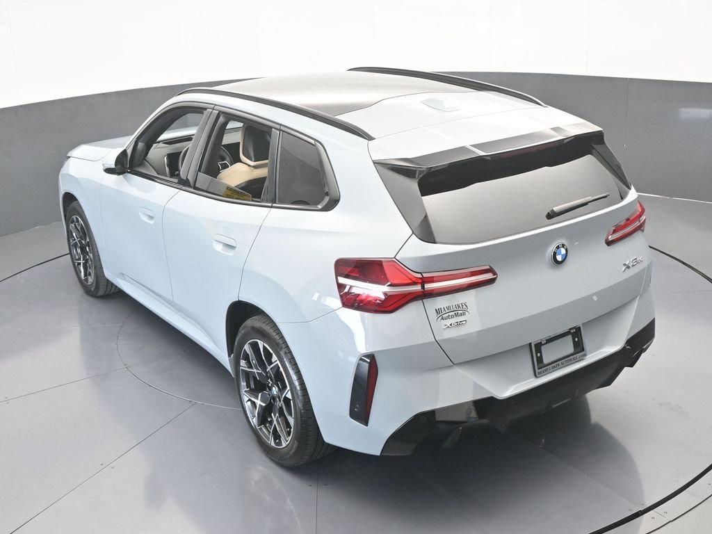 Used 2025 BMW X3 xDrive30i image 54