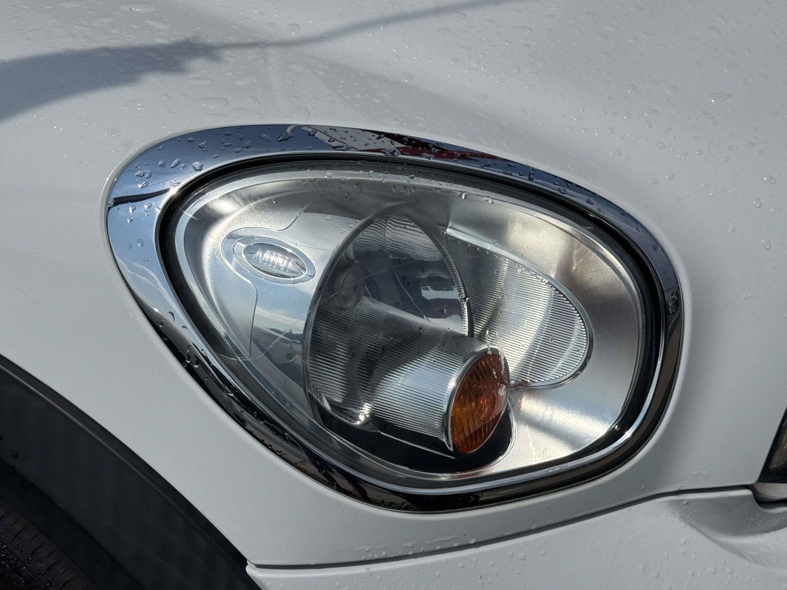Used 2015 MINI Cooper Paceman FWD image 6