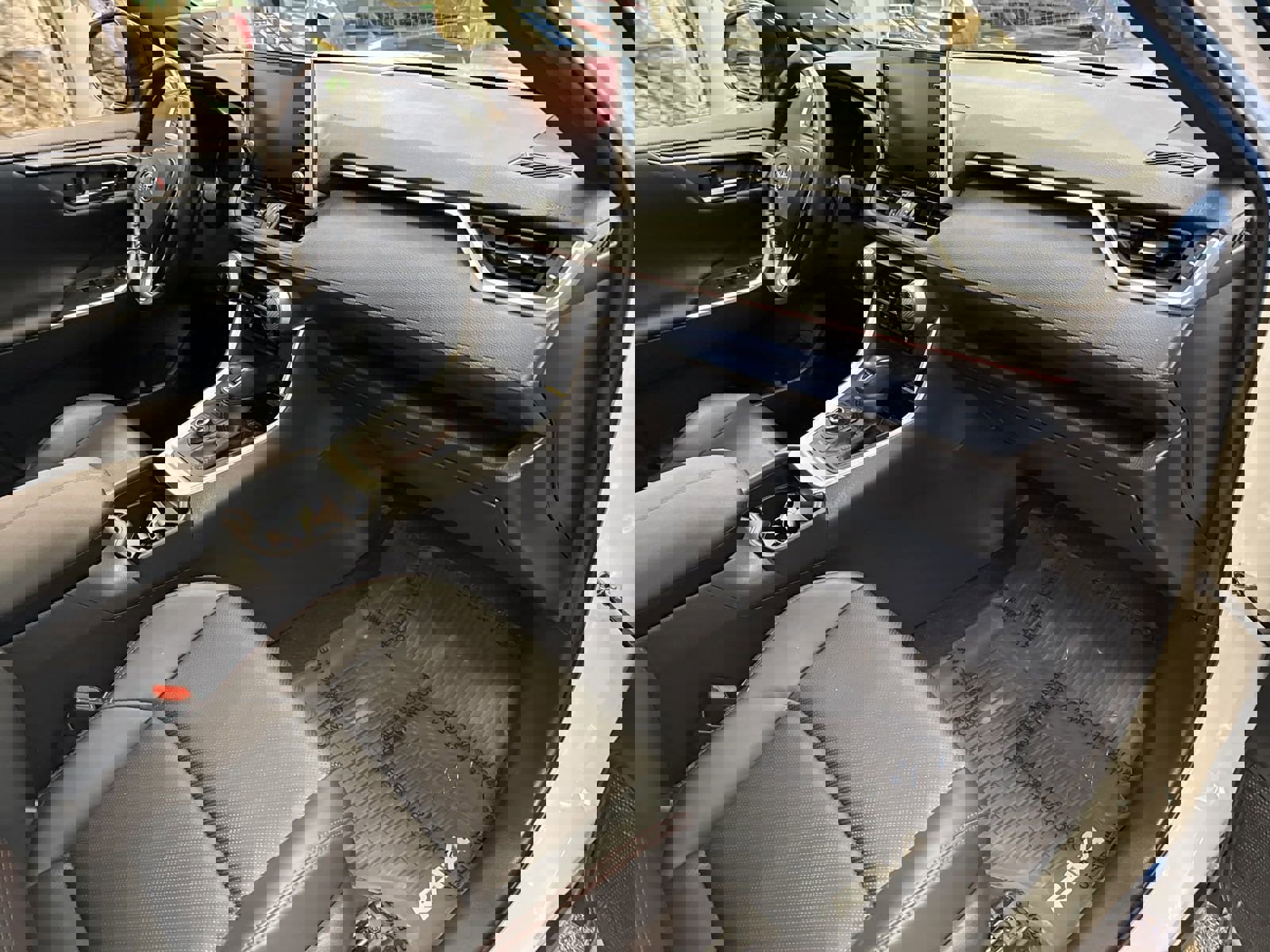 Used 2021 Toyota RAV4 XSE image 17