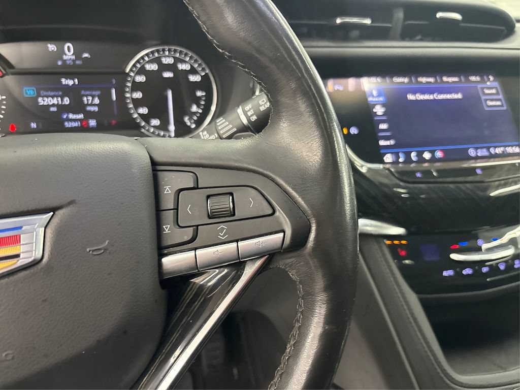 Used 2020 Cadillac XT6 Premium Luxury AWD/4WD image 30