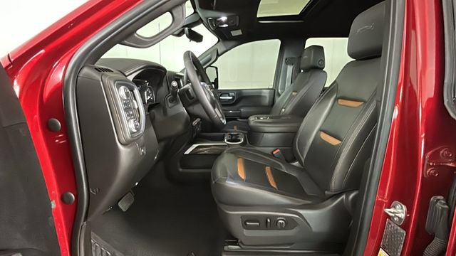 Used 2021 GMC Sierra 3500 AT4 w/ AT4 Premium Plus Package AWD/4WD image 11