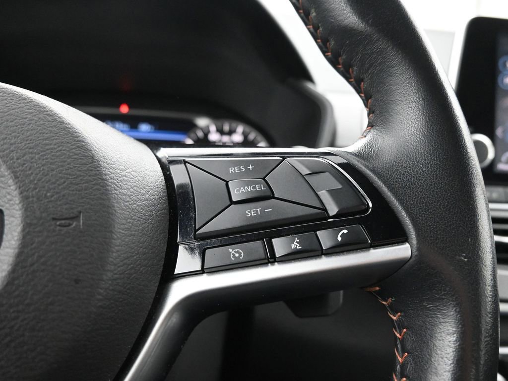 Used 2024 Nissan Altima 2.5 SR FWD image 28