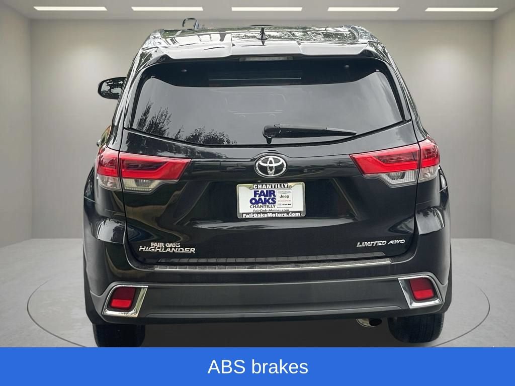 Used 2019 Toyota Highlander Limited AWD/4WD image 7