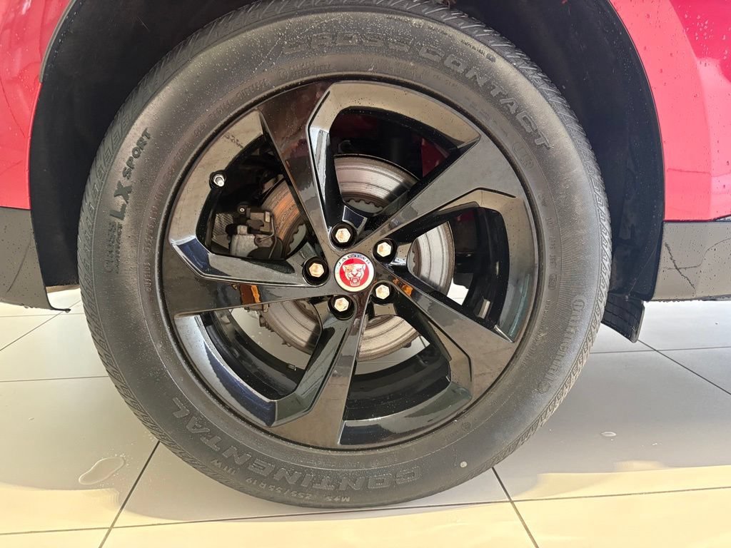 Used 2021 Jaguar F-PACE S AWD/4WD image 13
