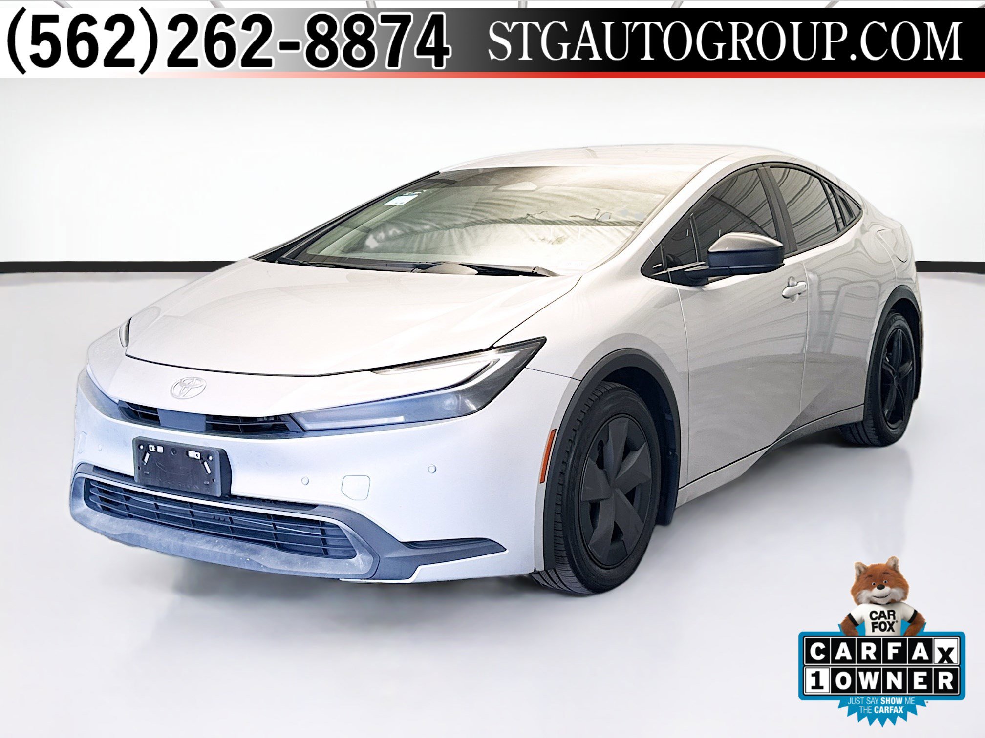 Used 2024 Toyota Prius Prime SE image 1